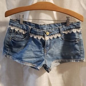 Jeans Jeans Jeans Blue Denim Jean Shorts Lace Trim Belted Border & Pockets Cute